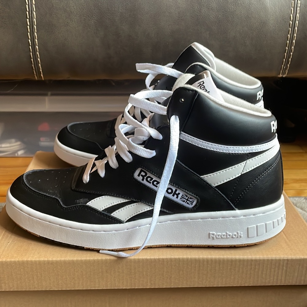 Reebok Classic High Top - Picture 2 of 7